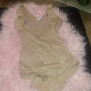 Maidenform shapewear